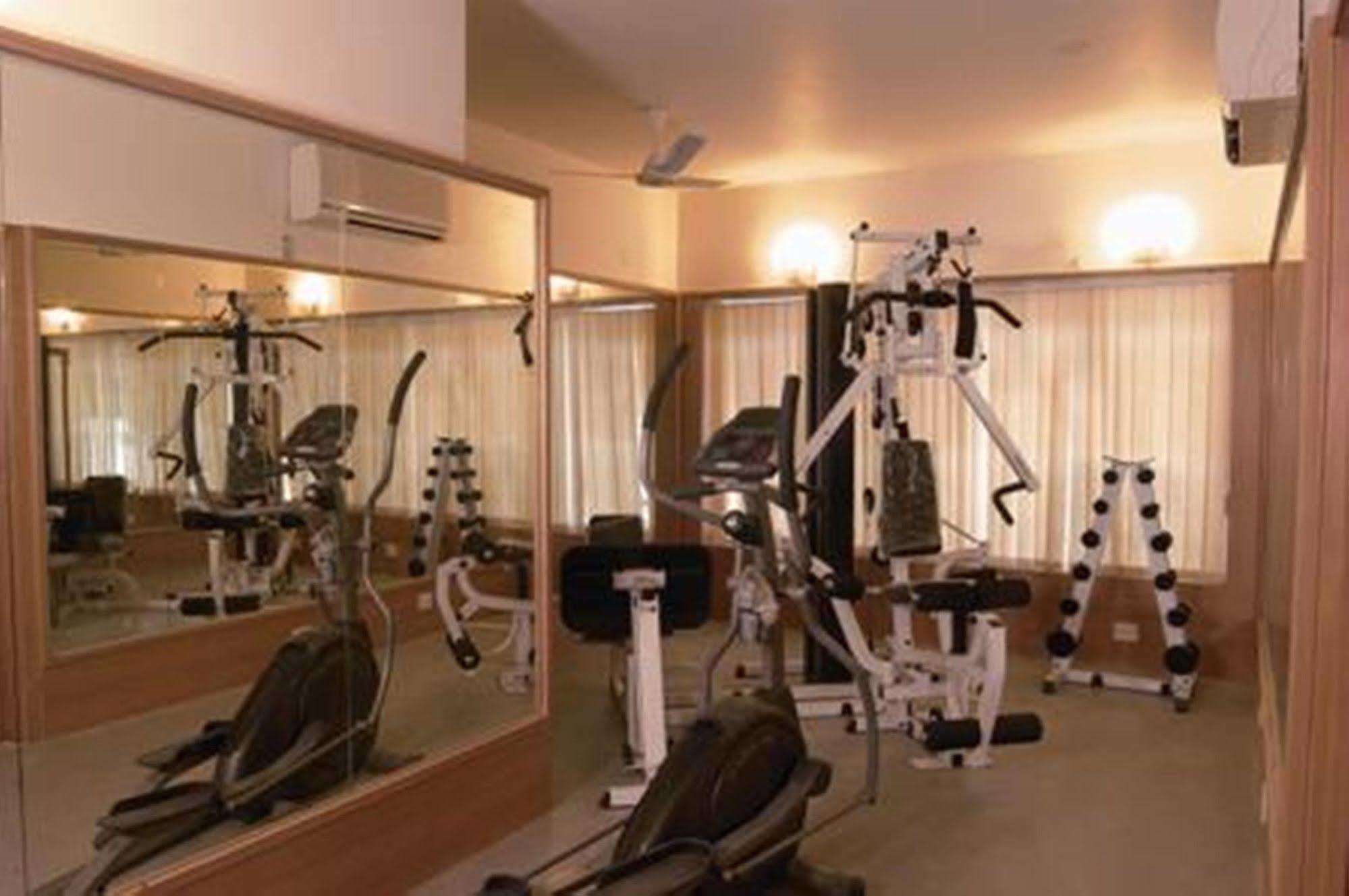 Tristar Service Apartments Bangalore Exterior foto